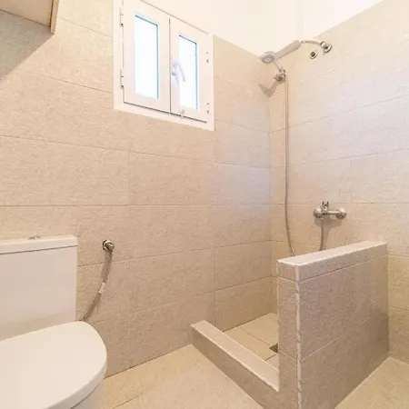 Kalemi House * Kato Korakiana